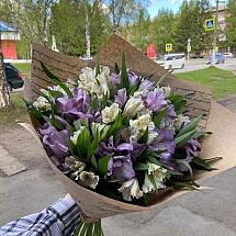 Купить цветы в магазине в городе Сургут